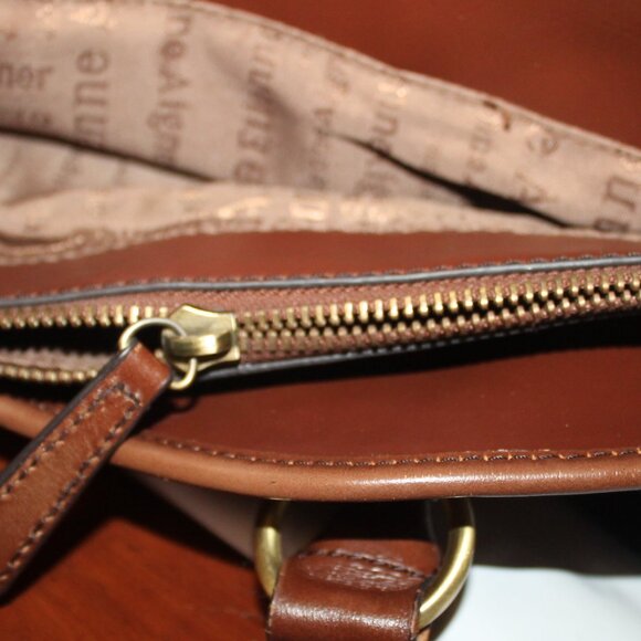 Large $368 Etienne Aigner Luggage Brown Tote Carry On Weekender Bag Purse - Picture 9 of 10